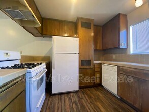 712 4th St in Taft, CA - Building Photo - Building Photo