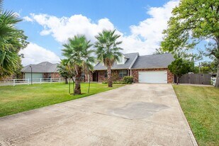 3406 Maryland St in Fresno, TX - Building Photo