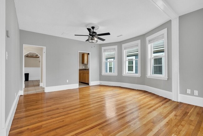 51 Yale St in Medford, MA - Building Photo - Building Photo