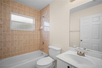 4535 32nd Ave SW in Naples, FL - Building Photo - Building Photo