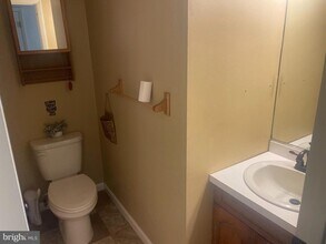 8309 Richardson Nursery Rd in Glen Burnie, MD - Building Photo - Building Photo