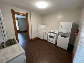 700 W Powers St in Muncie, IN - Building Photo - Building Photo