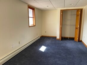 129 Clinton Corners Rd in Salt Point, NY - Building Photo - Building Photo