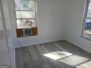 605 Bolton Rd NW in Atlanta, GA - Building Photo - Building Photo