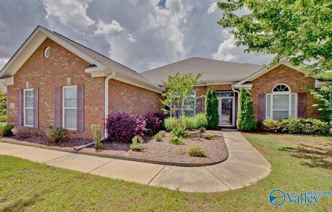 112 SW Autumn Cove Dr in Madison, AL - Building Photo - Building Photo