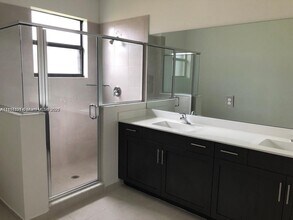 4715 Brumby Terrace in Davie, FL - Building Photo - Building Photo