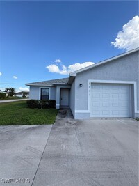 3801 Chiquita Blvd S in Cape Coral, FL - Building Photo - Building Photo