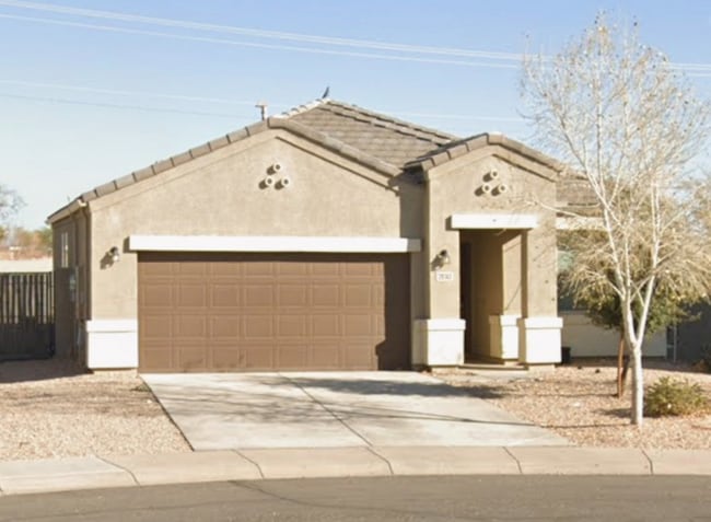 29743 N Yucca Dr in Florence, AZ - Building Photo - Building Photo