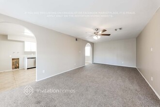 5102 N 61st Dr in Glendale, AZ - Building Photo - Building Photo