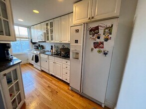 57 Dwight St in Boston, MA - Building Photo - Building Photo