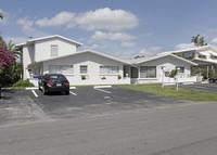 461 SE 19th Ave in Pompano Beach, FL - Foto de edificio - Building Photo