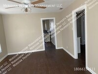 1904 24th St in Lubbock, TX - Building Photo - Building Photo