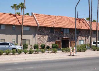 Regal Manor Townhomes in Tucson, AZ - Building Photo