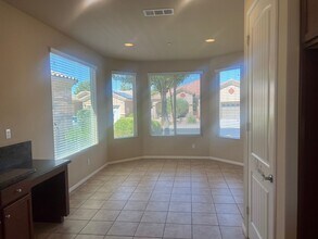 10194 Darby Rd in Apple Valley, CA - Building Photo - Building Photo