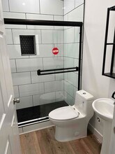 6219 Cleon Ave in Los Angeles, CA - Building Photo - Building Photo