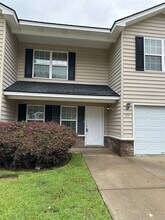 121 Aubrey Trail in Richmond Hill, GA - Building Photo - Building Photo