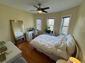 30 Cambridge Ter, Unit 1 in Cambridge, MA - Building Photo - Building Photo
