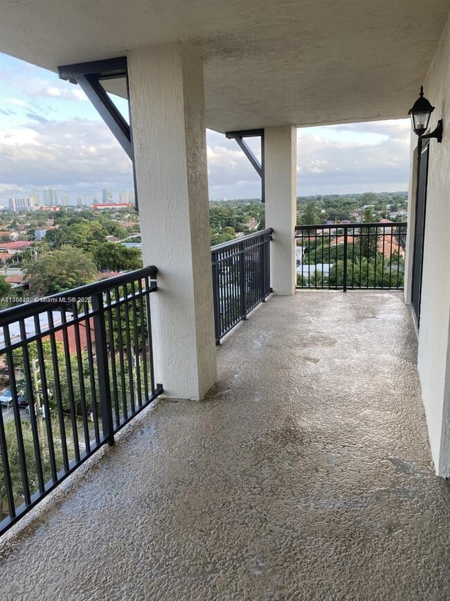 property at 3530 SW 22nd St