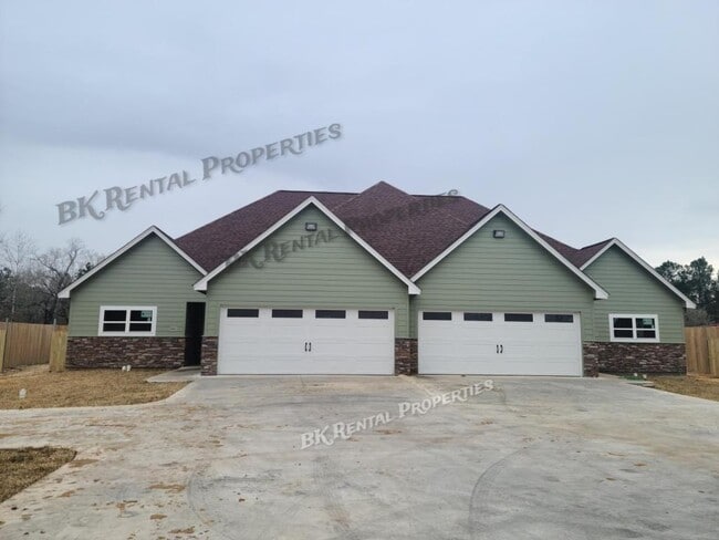 property at 7972 Keith Rd