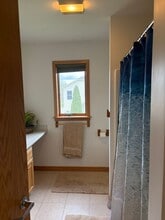 2065 Whisper Ridge Dr in Chittenango, NY - Building Photo - Building Photo
