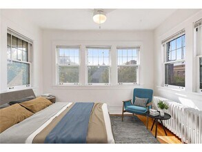 2415 Harriet Ave in Minneapolis, MN - Building Photo - Building Photo
