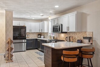 18 Dale St in Andover, MA - Building Photo - Building Photo