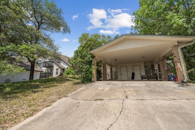 8108 Dunn St in Austin, TX - Building Photo - Building Photo