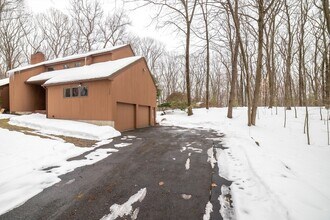 160 Floral St in Shrewsbury, MA - Building Photo - Building Photo