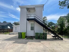 1157 Olympia Ave, Unit B in Columbia, SC - Building Photo - Building Photo