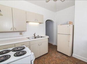 783 Woodruff Pl E Dr, Unit 783 in Indianapolis, IN - Building Photo - Building Photo