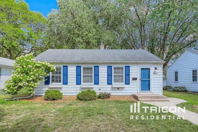 6821 Thomas Ave S in Minneapolis, MN - Building Photo - Building Photo