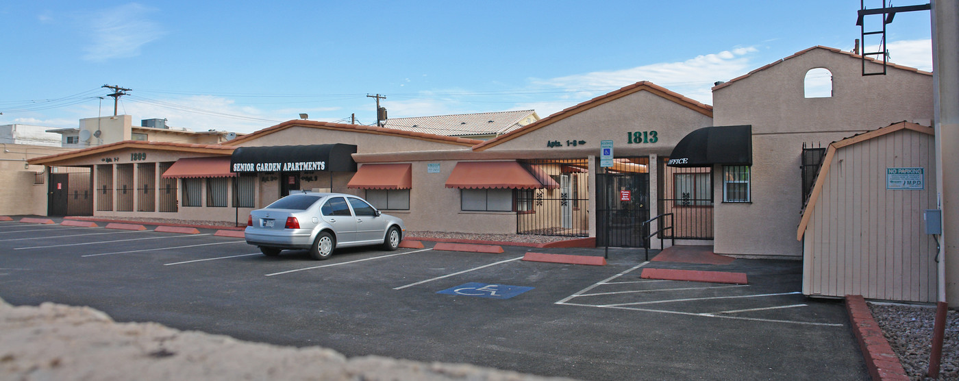 1809-1813 E Charleston Blvd in Las Vegas, NV - Building Photo