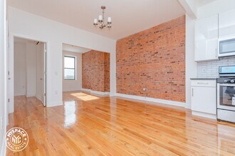 56-48 Myrtle Ave-Unit -1 in Queens, NY - Building Photo - Building Photo