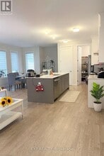 227 Conservancy Dr in Ottawa, ON - Building Photo - Building Photo