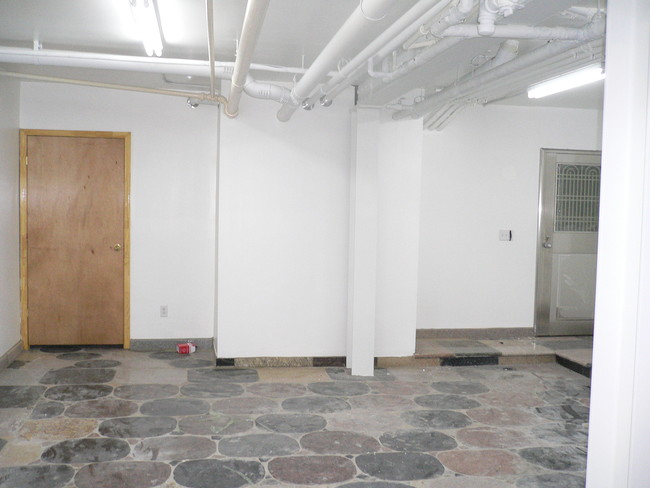 114 Madison St in New York, NY - Building Photo - Building Photo