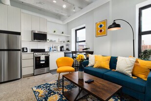1049 W Lawrence Ave, Unit SI ID1058522P in Chicago, IL - Building Photo