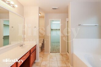 10447 Falling Rapids Ct in Houston, TX - Building Photo - Building Photo
