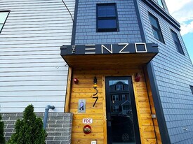 37 Horace St, Unit 201 in Boston, MA - Building Photo