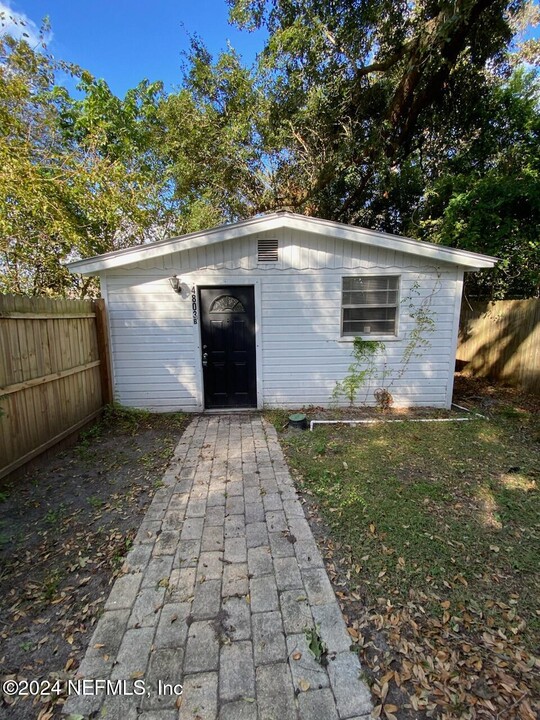 4803 Lexington Ave in Jacksonville, FL - Building Photo