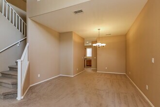 6775 W Yearling Rd in Peoria, AZ - Foto de edificio - Building Photo