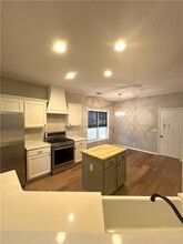 155 Weatherstone Dr in Woodstock, GA - Foto de edificio - Building Photo