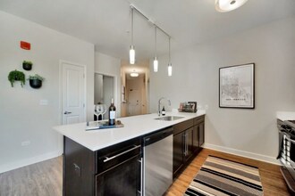 770 Skokie Blvd in Northbrook, IL - Building Photo - Building Photo