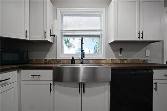 213 S Bougainvillea Ave in Polk City, FL - Building Photo - Building Photo