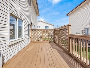 2025 Burwell Dr in Columbus, OH - Foto de edificio - Building Photo