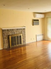 199-28 24th Ave in Queens, NY - Building Photo - Building Photo