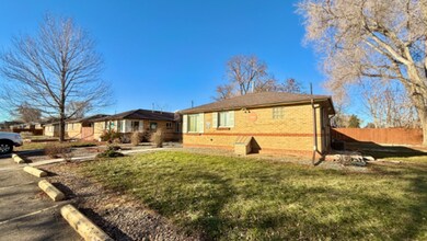 Flats at 16th in Lakewood, CO - Building Photo - Building Photo