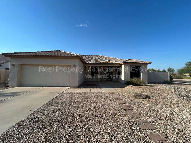 property at 2956 E Hazeltine Way
