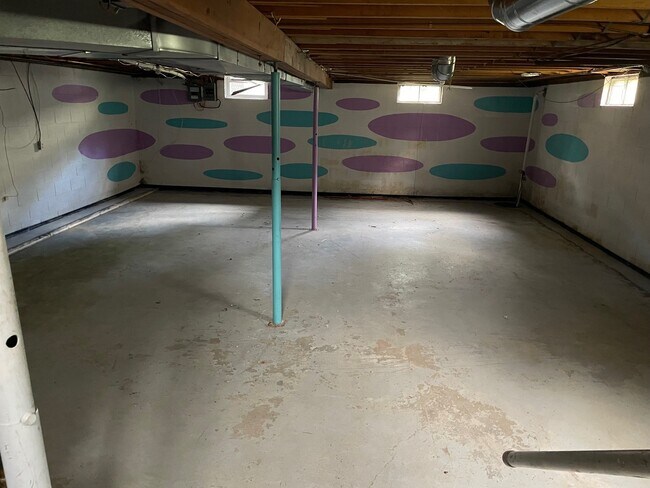 582 E Lebanon St in Nashville, IL - Building Photo - Building Photo