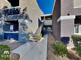 9620 W Russell Rd, Unit 1125 in Las Vegas, NV - Building Photo