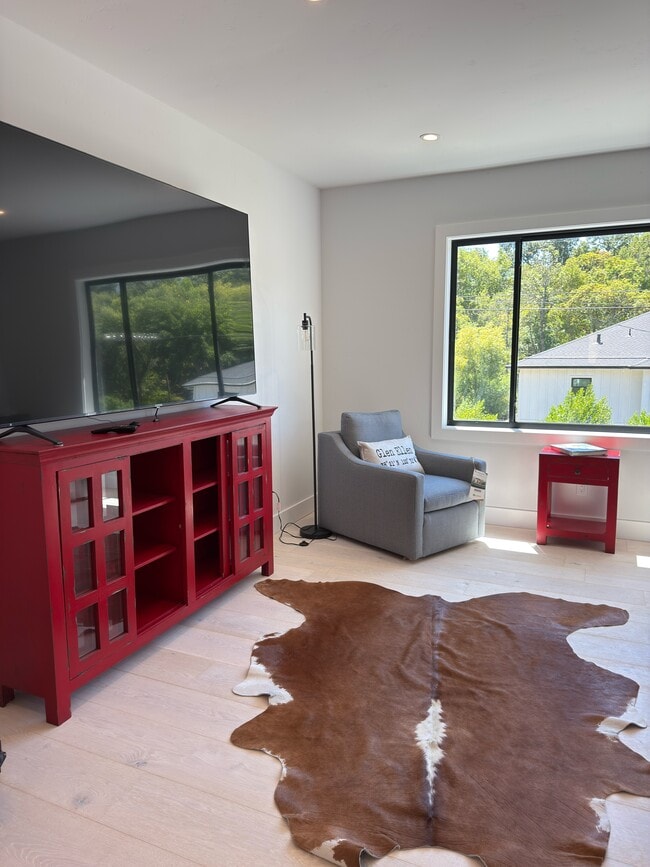 property at 5255 O'Donnell Ln
